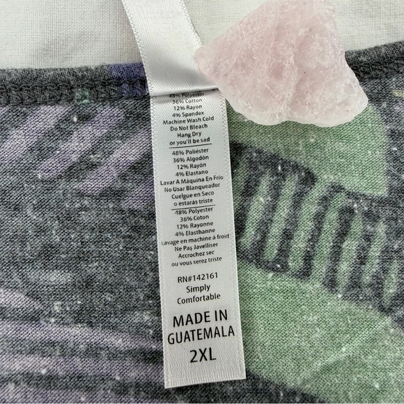 LuLaRoe Multicolor Perfect T - Picture 6 of 12